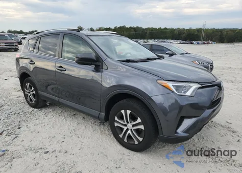 2016 Toyota Rav4 Le z USA, uszkodzony, nr VIN JTMZFREV0GD086816